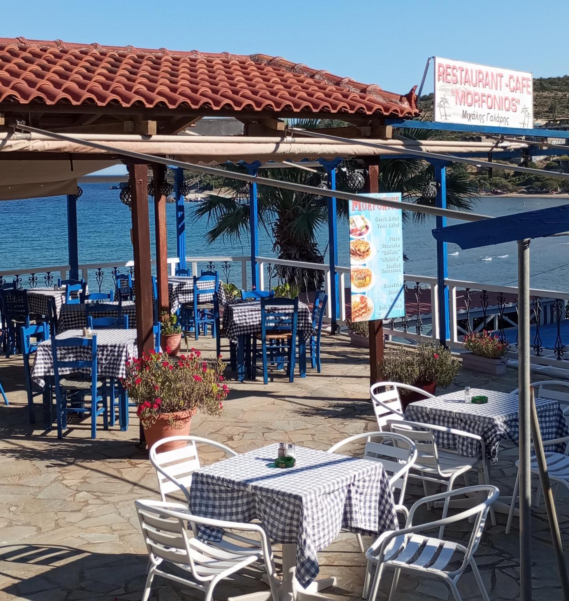 斯韦特兰娜&米哈利斯绿洲大酒店 Agia Marina  外观 照片